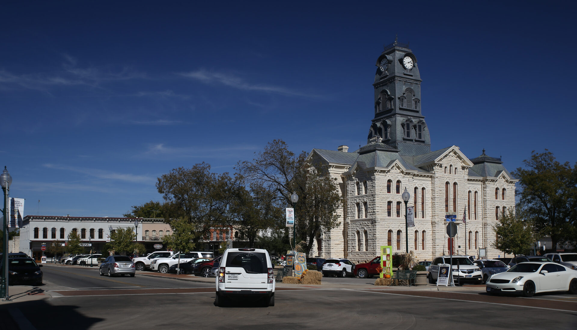 Hood County courthouse